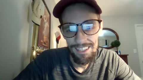 Snapshot of rgilk26 chatting on June 16, 12:24 am rgilk26 online show from June 16, 12:24 am