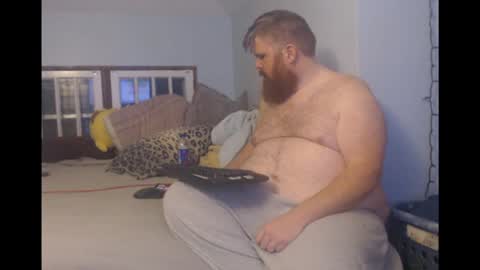 rgroff78 online show from December 2, 3:15 am