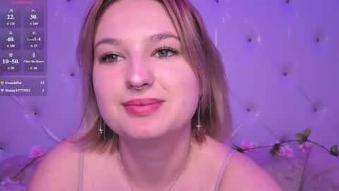 Snapshot of rheamoonn chatting on June 29, 2:51 am Grace online show from June 29, 2:51 am