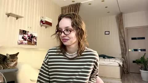 Snapshot of rhiannonmayberry chatting on July 17, 9:16 am rhiannonmayberry online show from July 17, 9:16 am