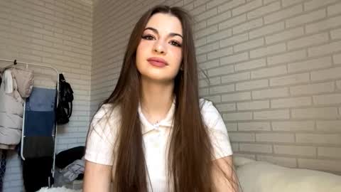 Anna online show from October 19, 10:27 am