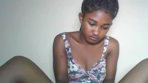 rhoanna online show from June 14, 11:29 pm