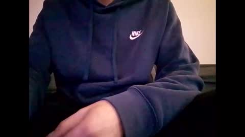 Snapshot of rhymes2479 chatting on December 3, 7:38 am Shaved cock ready online show from December 3, 7:38 am