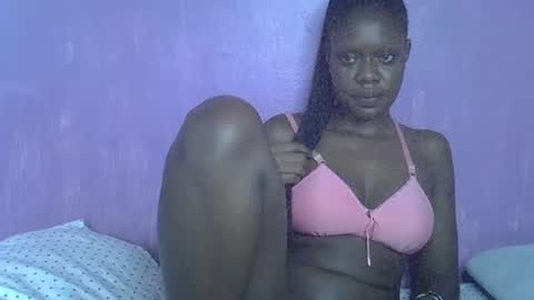 Snapshot of riana_sha chatting on March 2, 12:20 am riana_sha online show from March 2, 12:20 am