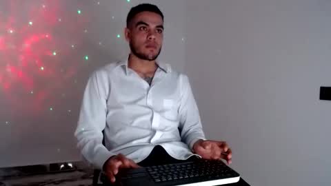 juan online show from April 10, 10:58 pm