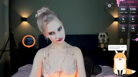 Ria Woods online show from September 30, 6:46 pm