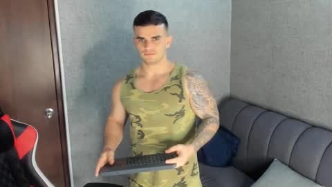 Snapshot of ricardogonzalez666 chatting on January 31, 6:24 am ricardogonzalez666 online show from January 31, 6:24 am