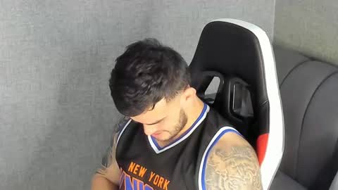 Snapshot of ricardogonzalez666 chatting on February 26, 7:16 pm ricardogonzalez666 online show from February 26, 7:16 pm