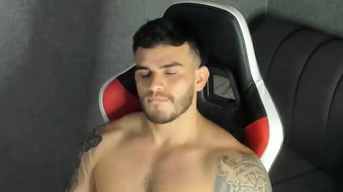 Snapshot of ricardogonzalez666 chatting on March 11, 12:54 am ricardogonzalez666 online show from March 11, 12:54 am