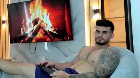 Snapshot of ricardogonzalez666 chatting on November 20, 7:35 pm ricardogonzalez666 online show from November 20, 7:35 pm