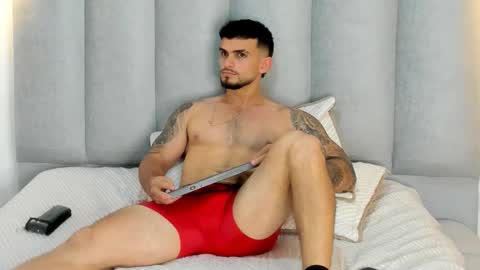 Snapshot of ricardogonzalez666 chatting on April 30, 4:24 pm ricardogonzalez666 online show from April 30, 4:24 pm