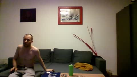 ricciardio online show from July 7, 8:46 pm
