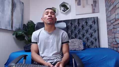 richar_voller online show from January 10, 11:22 am