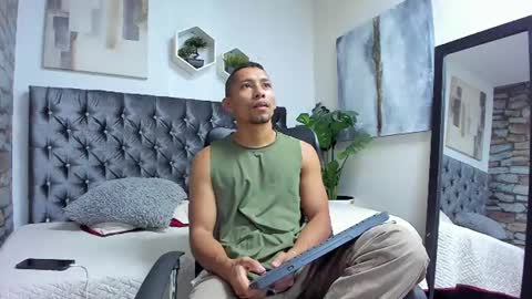 richar_voller online show from July 17, 11:28 am