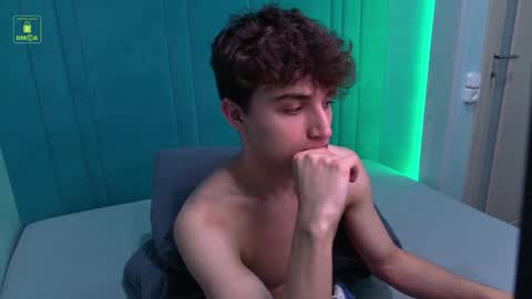 Richard online show from November 13, 3:33 pm