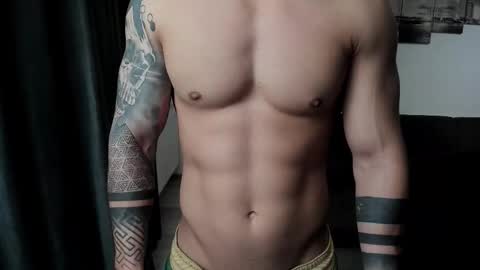 RichardDarell online show from October 14, 5:19 am