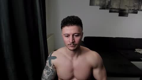 RichardDarell online show from March 22, 6:39 am