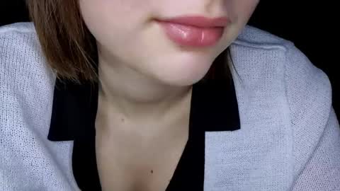 Luna online show from April 17, 6:33 pm