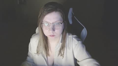 Emily online show from February 26, 7:16 pm