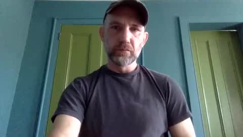 richheader online show from April 8, 1:22 pm