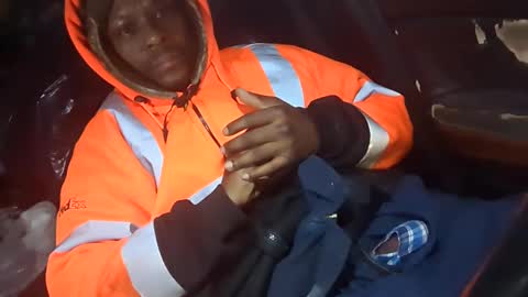 richiej04 online show from December 3, 10:06 am