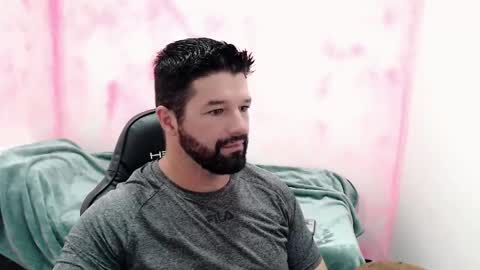 Snapshot of richrolland chatting on February 3, 7:00 pm Rickseduction online show from February 3, 7:00 pm