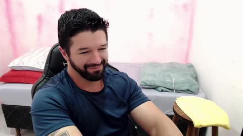 Snapshot of richrolland chatting on February 11, 1:31 am Rickseduction online show from February 11, 1:31 am