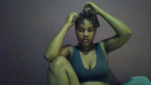 ricie001 online show from May 8, 11:48 am