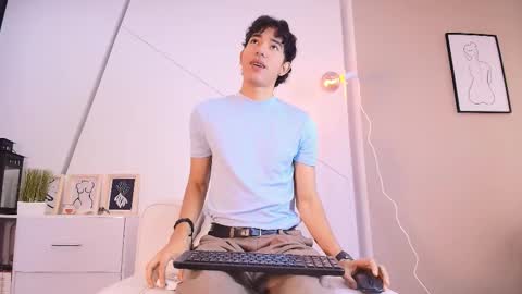 Snapshot of rick_flame05 chatting on February 2, 1:21 pm Rick Flame online show from February 2, 1:21 pm