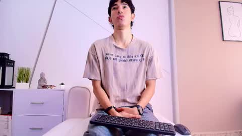 Snapshot of rick_flame05 chatting on February 7, 1:37 pm Rick Flame online show from February 7, 1:37 pm