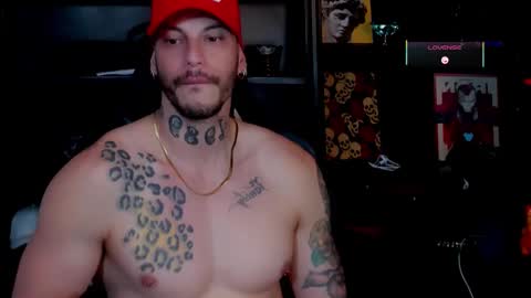 Snapshot of rickg_oficial chatting on December 19, 9:55 pm RICKG online show from December 19, 9:55 pm