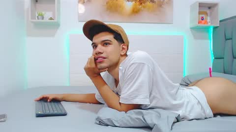 Ricki online show from April 14, 4:46 pm