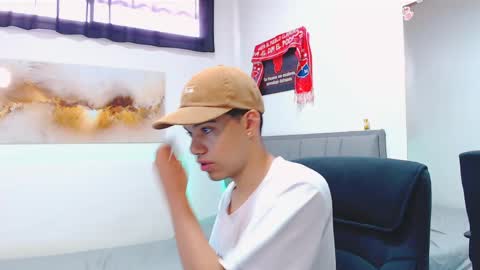 Ricki online show from April 20, 5:16 pm