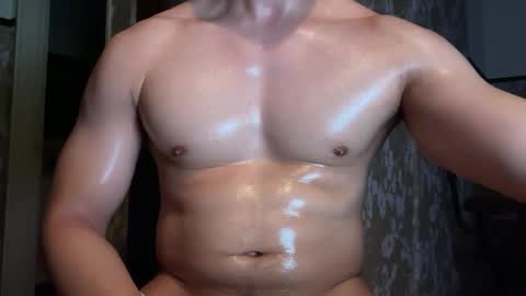 Snapshot of rickman5508542 chatting on December 20, 9:11 am R online show from December 20, 9:11 am