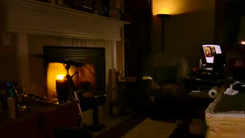 PINK HOLE TWINK online show from February 3, 4:14 am