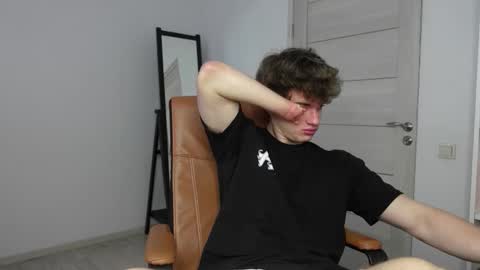 RICKY BECKO online show from October 8, 2:36 pm