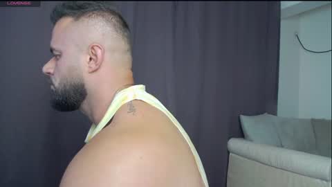 Snapshot of rickymiami1 chatting on July 9, 8:24 pm rickymiami1 online show from July 9, 8:24 pm