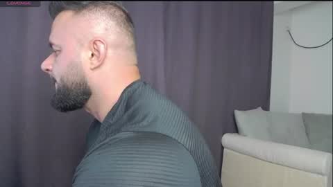 Snapshot of rickymiami1 chatting on July 17, 7:08 pm rickymiami1 online show from July 17, 7:08 pm