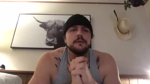 Snapshot of ride8529 chatting on December 15, 6:17 am ride8529 online show from December 15, 6:17 am