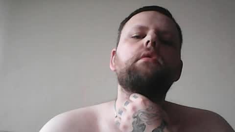 rideordie69696969 online show from April 13, 6:41 am