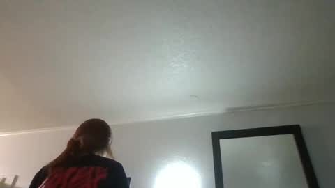 ridinghoodred online show from April 30, 2:45 pm