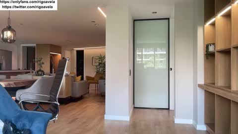 Rigo Avela online show from October 27, 7:40 pm