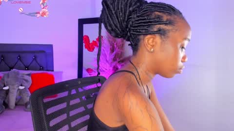 Snapshot of rihana_hot01 chatting on February 26, 12:27 am ri ri online show from February 26, 12:27 am