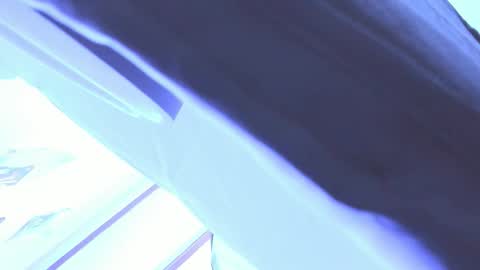 Rihanna hotx online show from February 2, 4:22 am