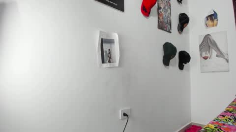 Rihanna hotx online show from February 20, 2:41 am