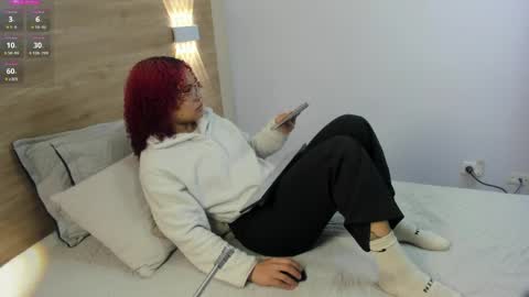 Snapshot of rihannadeep chatting on April 20, 10:18 am Sara online show from April 20, 10:18 am
