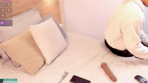 Snapshot of rihannadeep chatting on May 15, 10:00 am Sara online show from May 15, 10:00 am