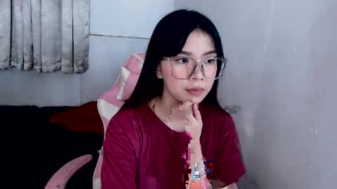 hannah online show from February 24, 1:31 pm