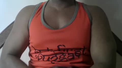 Snapshot of rikkiblackhunk chatting on January 17, 7:02 am Rikki online show from January 17, 7:02 am