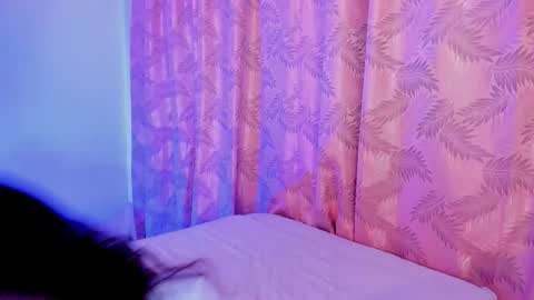 Snapshot of riley_bensongh chatting on October 16, 10:33 pm Riley online show from October 16, 10:33 pm